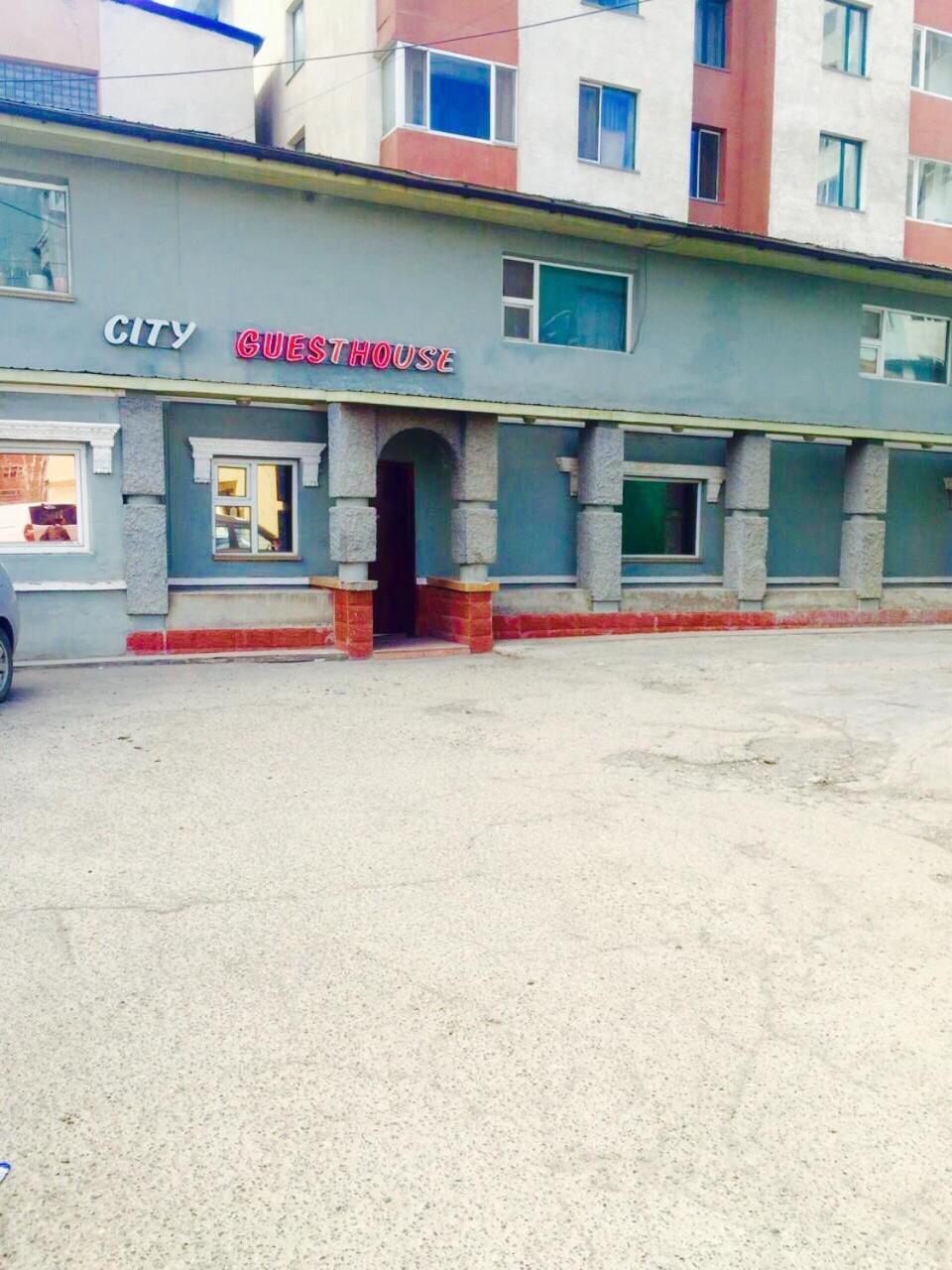 City Hostel & Tours Oelan-bator Buitenkant foto