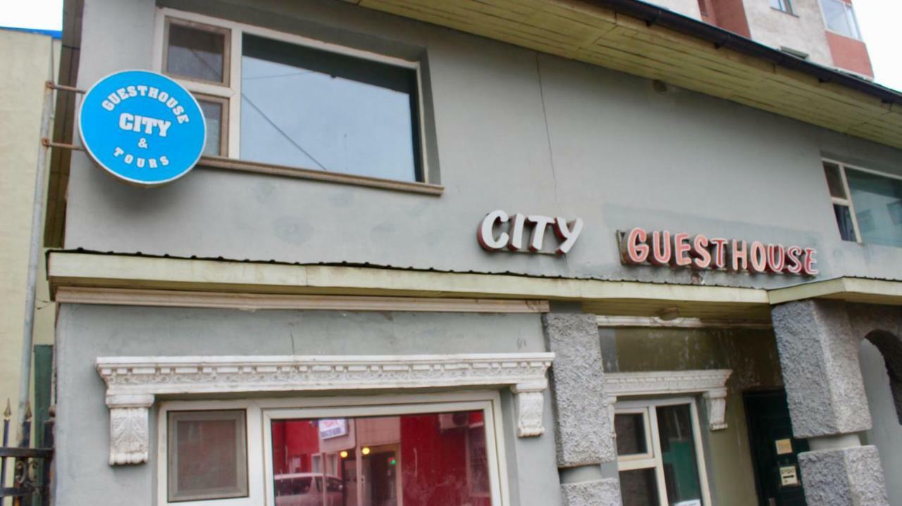 City Hostel & Tours Oelan-bator Buitenkant foto
